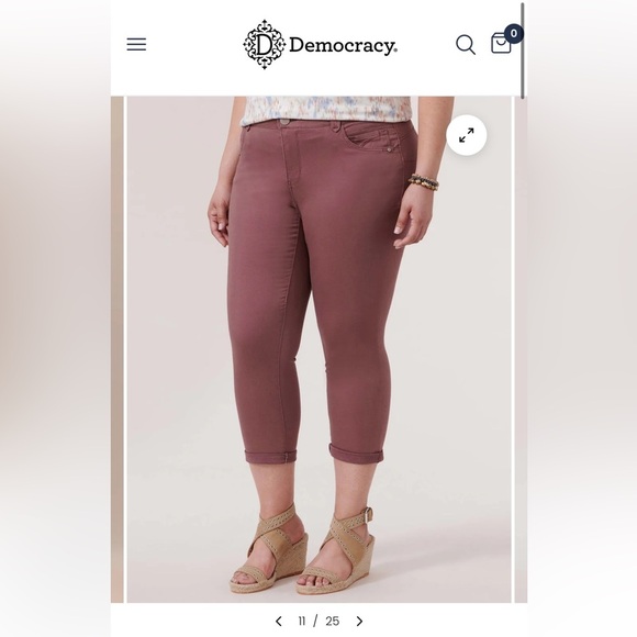 Democracy Women's Jeans in Mauve - Picture 1 of 4